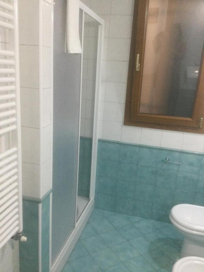 Villa Edo Cala Liberotto Eksteriør billede