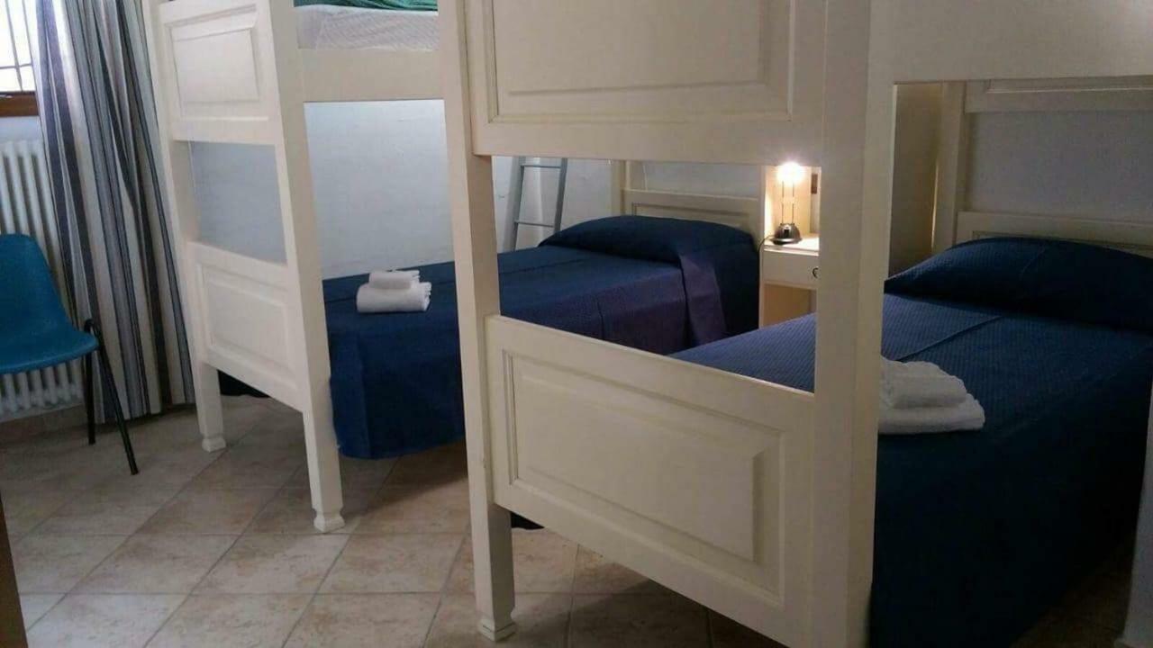 Villa Edo Cala Liberotto Eksteriør billede